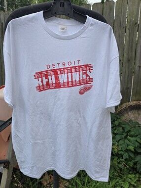 Hanes Detroit Red Wings T-Shirt